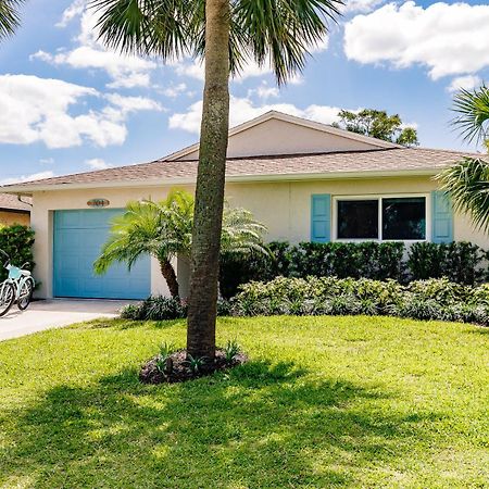 Naples Beach Retreat Bike To Beach! 4 Bed 2 Bath 빌라 외부 사진